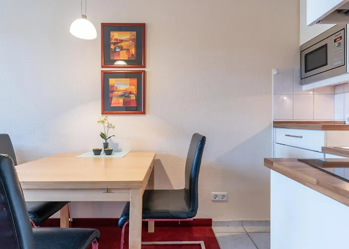 Apartment 337, Seepark *